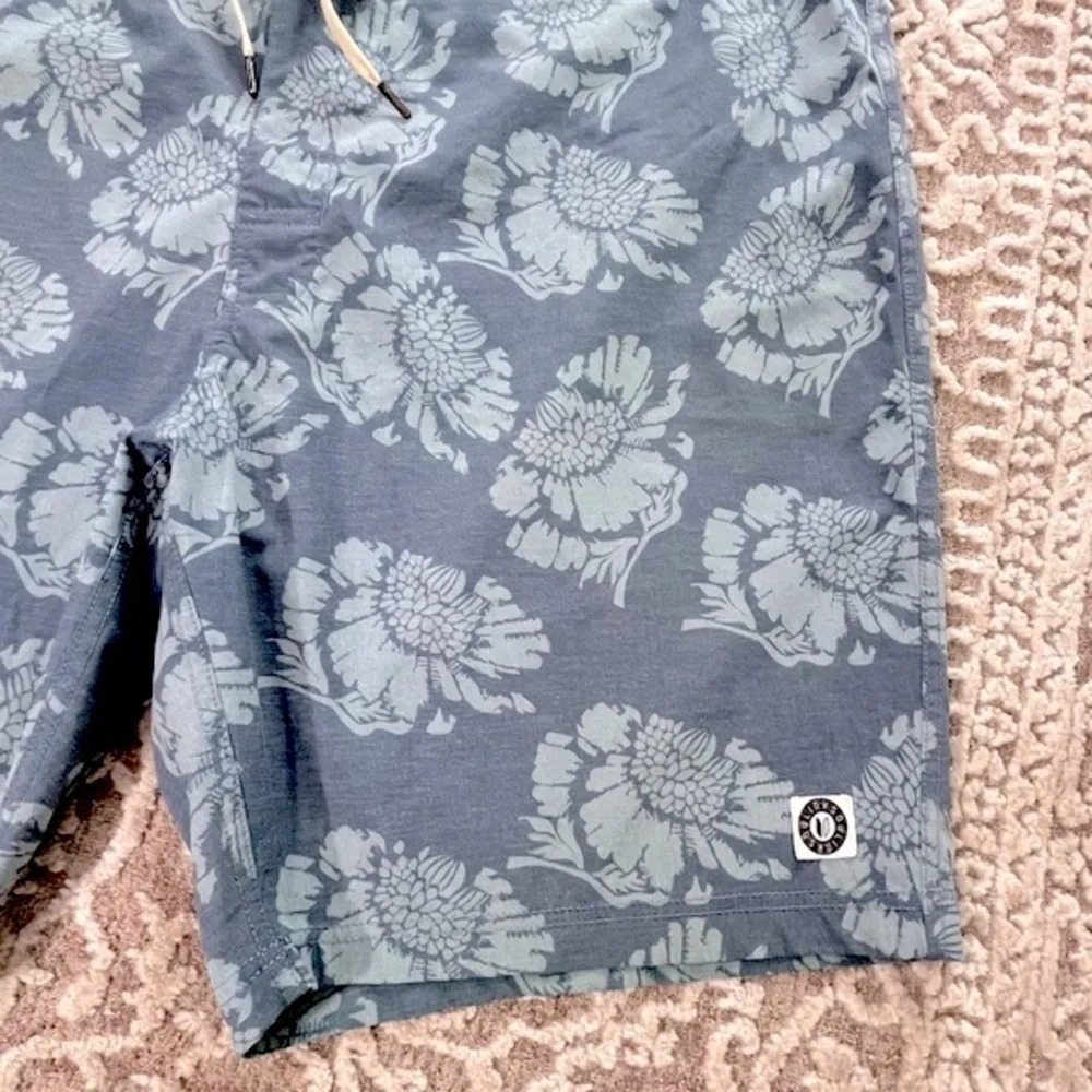 Linksoul Stormer Floral 9” Board Shorts